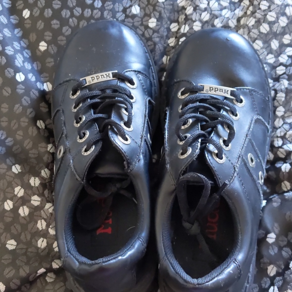 Black shoes